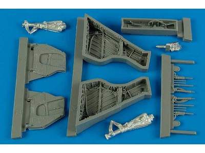 Sea Wixen FAW. 2 wheel bay - Airfix - image 1