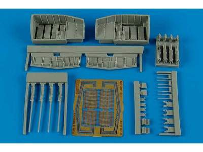 F3H-2 Demon gun bay - Hobby boss - image 1