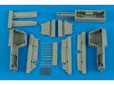 F-14 Tomcat wheel bay - Hobby boss - image 1