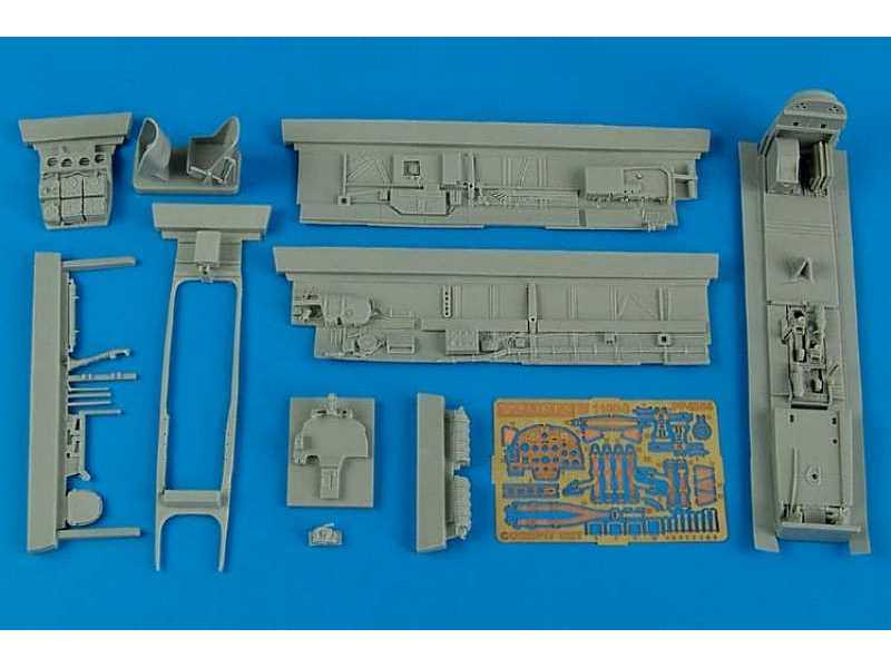 Bf 110D-3 cockpit set - Cyber Hobby - image 1