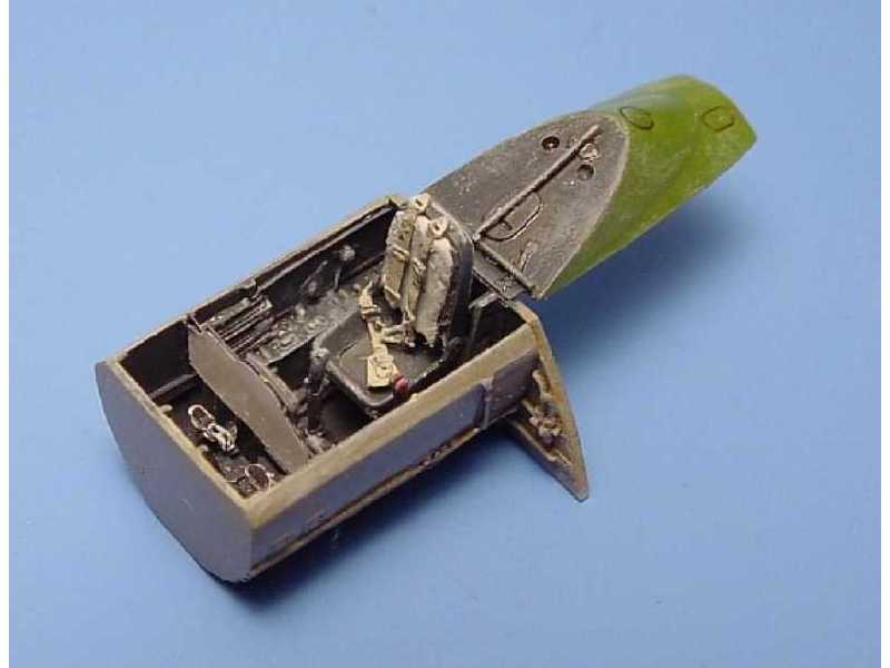 Messerschmitt Me 262A cockpit set - Hasegawa - image 1