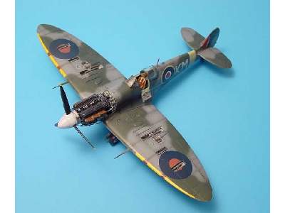 Supermarine  Spitfire Mk. Vb detail set - Tamiya - image 1