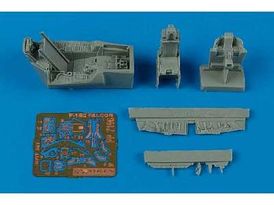 F-16cG/CJ Falcon cockpit set - Academy - image 1