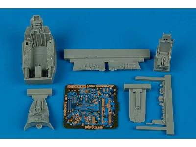 F-105D Thunderchief cockpit set - Trumpeter - image 1