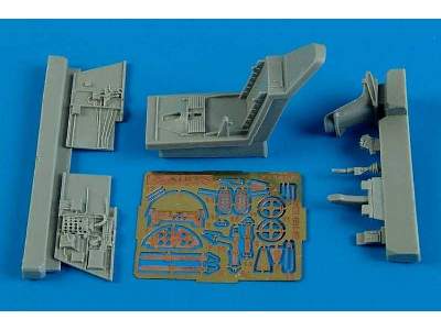 Bf- 109E-3/E-4 cockpit set - Airfix - image 1