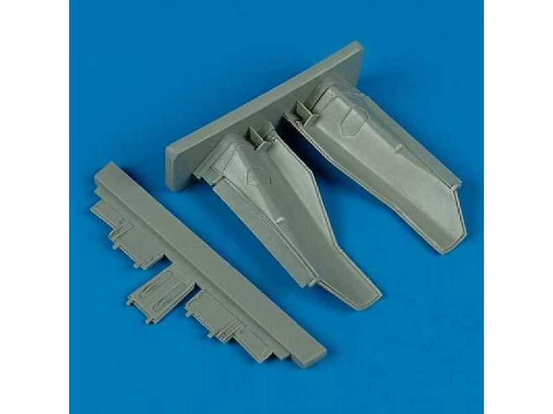 Tornado undercarriage covers - Hobby boss - image 1