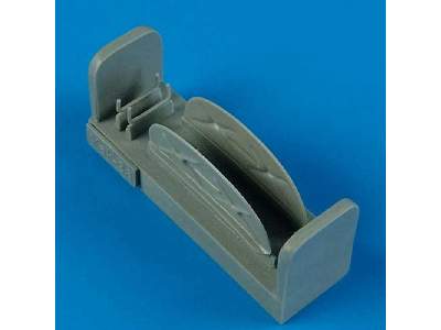 Yak-38 Forger A air intake covers - Hobby boss - image 1