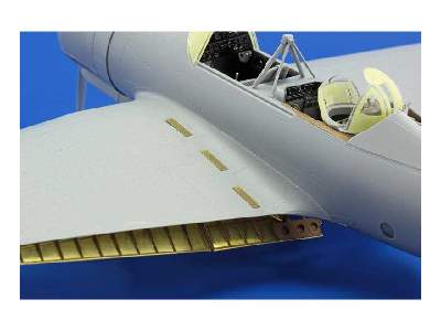 Su-2 landing flaps 1/48 - Zvezda - image 4