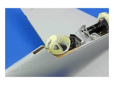 Su-2 interior S. A. 1/48 - Zvezda - image 8