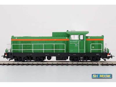 SM42-2633 typ Ls800P industrial locomotive - image 1