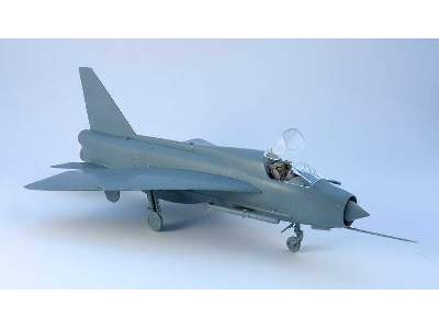 Lightning T.Mk.5 - image 10