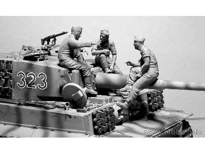 German Tankmen, WWII era - image 4