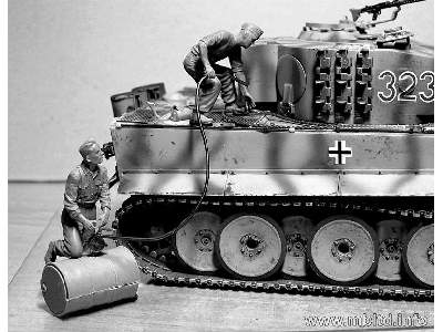 German Tankmen, WWII era - image 6