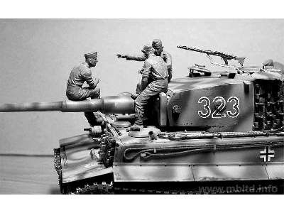 German Tankmen, WWII era - image 9