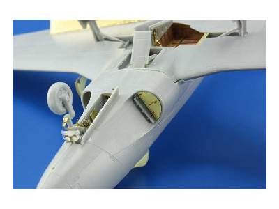 F-80 exterior 1/48 - Hobby Boss - image 2