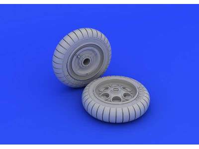 Fw 190 wheels early 1/48 - Eduard - image 3