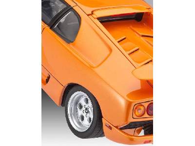 Lamborghini Diablo VT - image 3