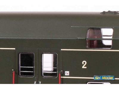 Bipa PKP 4-unit double decker coaches - image 16