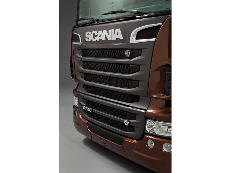 Scania R730 Black Amber