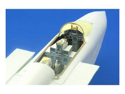 Tornado IDS interior S. A 1/48 - Revell - image 6