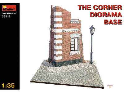 Corner Diorama Base - image 1