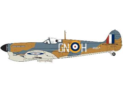 Supermarine Spitfire MkVb - image 3