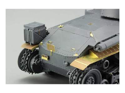 Pz. Kpfw.35(t) 1/35 - Academy Minicraft - image 10