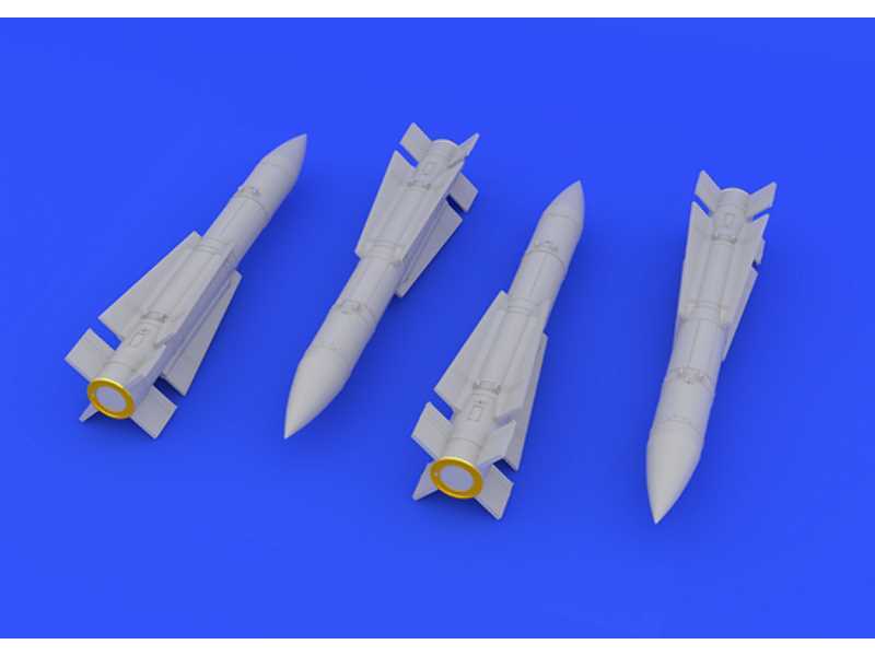 AIM-54C Phoenix 1/72 - image 1