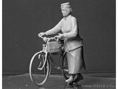 Frau Muller. Woman & Women's Bicycle, Europe, WWII Era - image 9