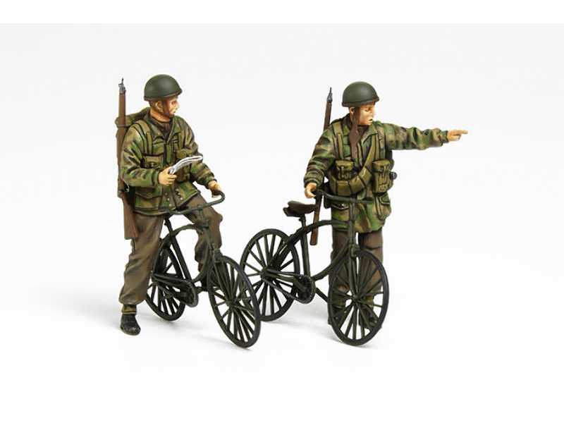 British Paratroopers Set - w/Bicycles - image 1