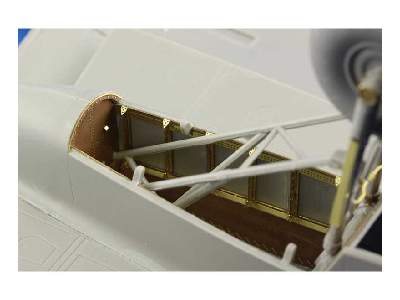 Do 215B undercarriage 1/48 - Icm - image 3