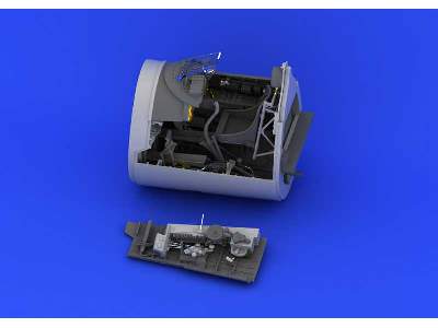 F4U-1 cockpit 1/32 - Tamiya - image 3