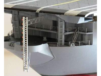 MRC - USS Interpid Angled Deck Carrier - image 9