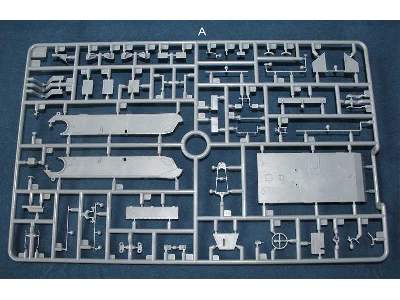 Universal Carrier Mk.II (Full Interiors) - image 2