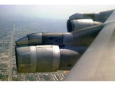 Boeing 707 American medium-haul airliner, Pan American - image 9