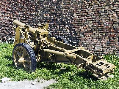 sIG 33 German 15 cm heavy infantry gun - image 4