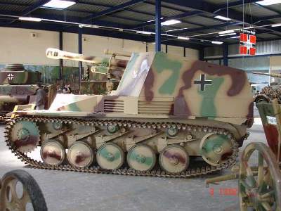 German 10.5 cm self-propelled gun Wespe - image 6