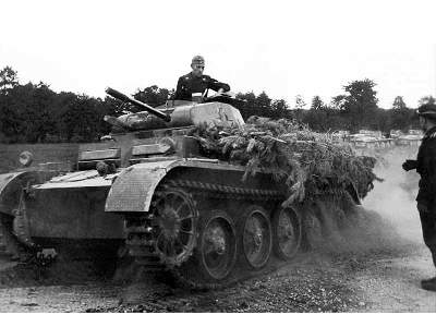 Pz.Kpfw.II Ausf.D German light tank - image 12