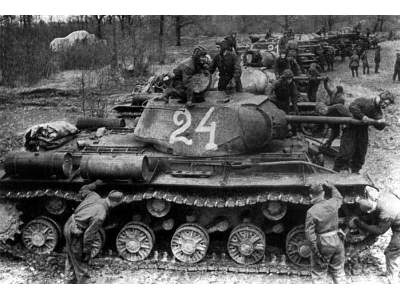 KV-1S Russian high-speed heavy tank - image 14