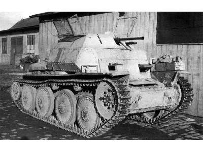Sd.Kfz.140/1 German reconnaissance tank - image 4