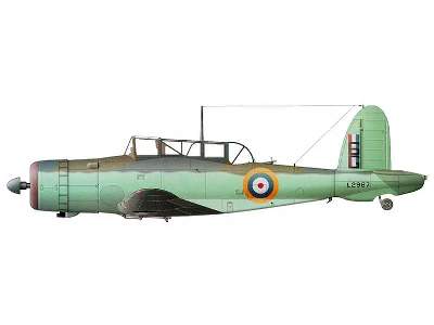 Blackburn Skua Mk.II British carrier-borne dive bomber - image 3