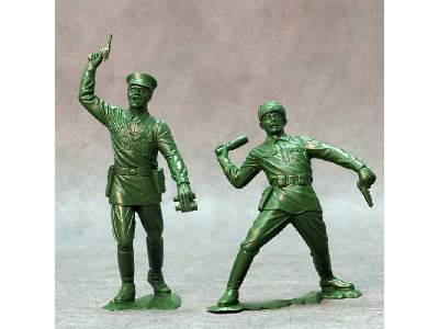 Red Army, set of two figures #3 (15 cm) - image 1