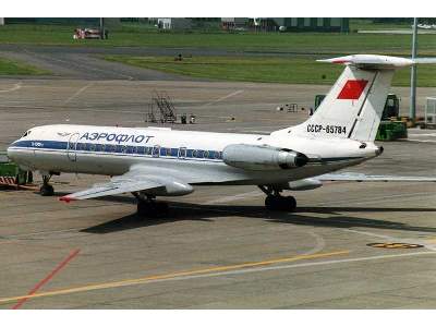 Tupolev Tu-134A Russian short / medium-haul airliner, Interflug - image 14