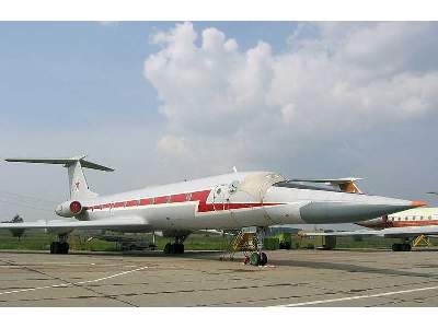 Tupolev Tu-134UBL Russian bomber aircrew training aircraft - image 3