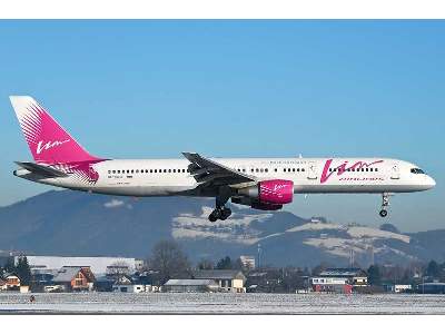 Boeing 757-300 American medium-haul airliner, Continental Airlin - image 8