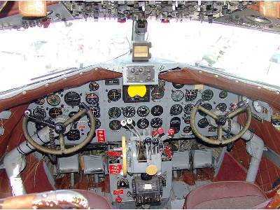 Douglas C-47 Skytrain American military transport aircraft - image 4