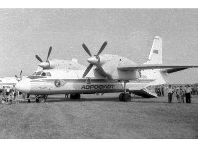 Antonov An-24V/B Russian short / medium-haul passenger aircraft, - image 34