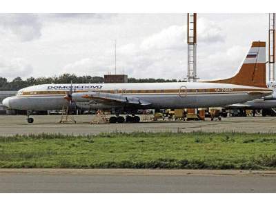 Ilyushin Il-18D Russian medium-haul airliner, Aeroflot / Domoded - image 12