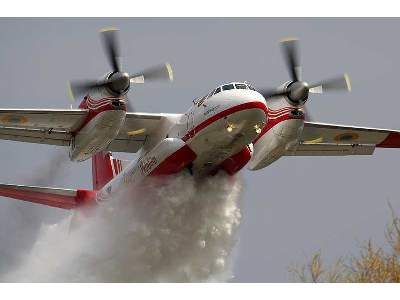 Antonov An-32P Ukrainian firekiller - image 35