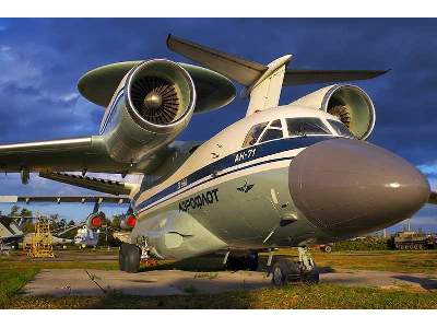 Antonov An-71 Russian AWACS aircraft - image 3